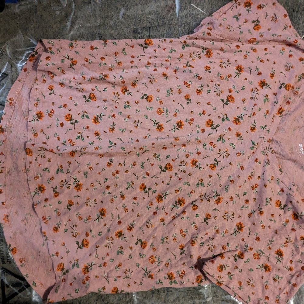 Women's shirt and sweater